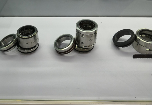 雙端面機(jī)械密封